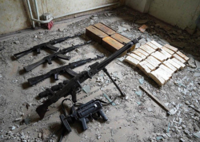 «Железа» много не бывает: обнаружены очередные оружейные тайники на освобождённых территориях и схрон с российским оружием на Днепропетровщине