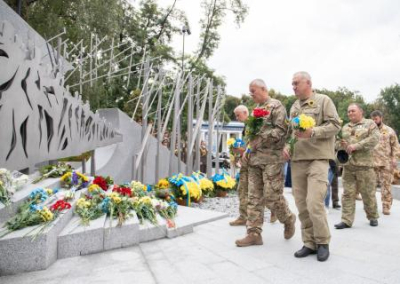 В Киеве и Одессе открыли мемориалы погибшим АТОшникам