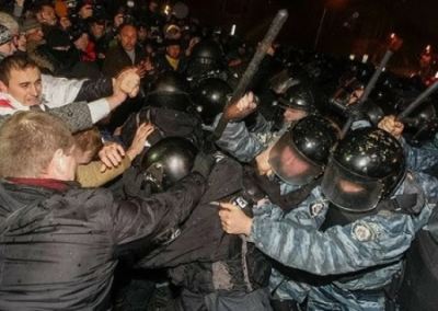 «Онижедетей» в конце 2013 года в Киеве не было: суд «обнулил» провокацию западных спецслужб, признав законными действия «Беркута»