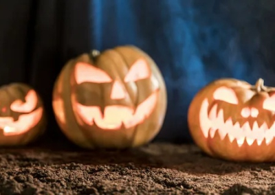 «Halloweenу с Valentinом — место в мусорной корзине!» Депутаты Донецка призвали бизнес отказаться от популяризации праздников Запада