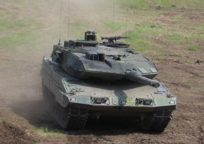 Швеция передаст Украине 10 танков Stridsvagn