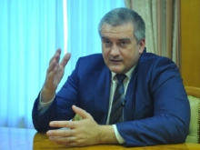 Главу Крыма Аксёнова уличили в юридической неграмотности