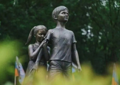 В Донбассе почтили память погибших детей — жертв украинской агрессии