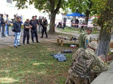 В Чернигове на выставке боеприпасов произошёл взрыв — двухлетний ребёнок попал в реанимацию