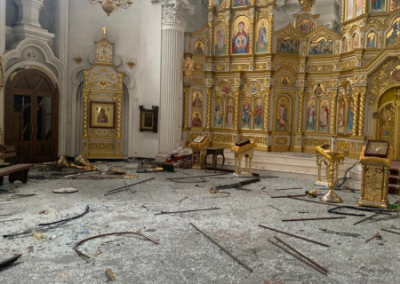 Украинские православные начинают молиться в лесах
