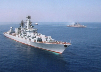 Боевые корабли РФ проводят учения в Чёрном море