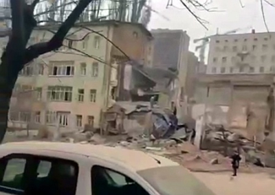 В центре Киева и в аэропорту Жуляны прогремела серия мощных взрывов