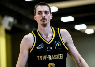 Один из лучших баскетболистов Украины пытался сбежать за границу, но был отправлен в ВСУ