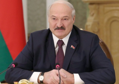 Лукашенко предрёк Евросоюзу голодное и холодное существование