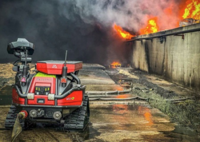 ВС РФ точечно выносят инфраструктуру Украины. Третий день бушует пожар в морском порту «Южный» под Одессой