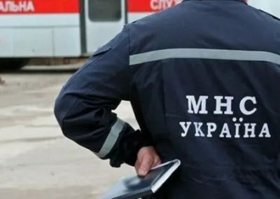 В Одессе людоловы загнали мужчину на дерево и поймали для отправки на фронт с помощью МЧС