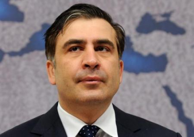Саакашвили прекратил голодовку — его перевели в военный госпиталь