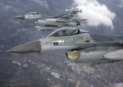 Украина требует от союзников 48 истребителей F16