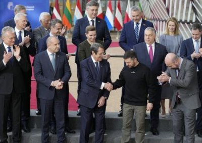 В Евросоюз да, но без НАТО и Бандеры. Лидеры ЕС изложили Зеленскому свой «мирный план»