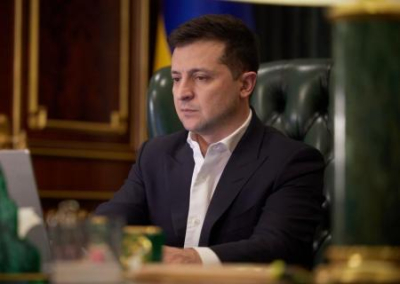 Зеленский: Украина должна избавиться максимально от всех предприятий