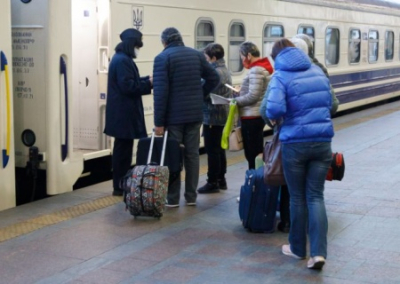 Украину в этом году покинут ещё 200 тысяч человек — НБУ