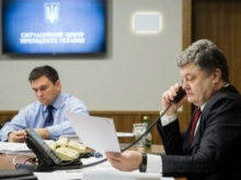 «Плёнки Деркача»: после разговора с Байденом о «Приватбанке» Порошенко опустился до мата с подчинёнными