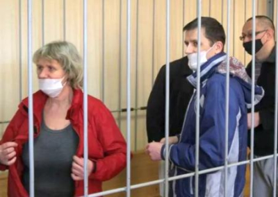 В Белоруссии доверенных лиц Тихановской приговорили к длительному лишению свободы