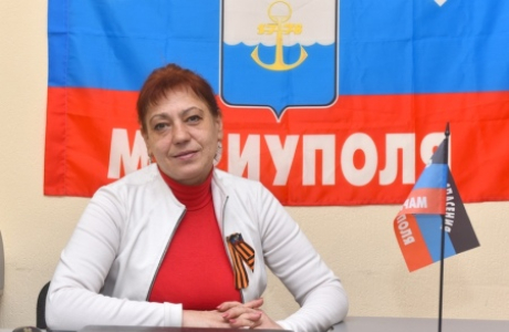 «Заслуживает того, чтобы стать городом воинской славы». Донецкий депутат о том, чем сегодня живёт освобождённый Мариуполь