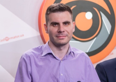 Политолог Валентин Гайдай пытается добиться запрета на ЛГБТ-пропаганду в стране