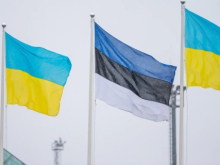 В Таллине митингуют против украинизации Эстонии и по примеру Украины угрожают высылкой православному митрополиту