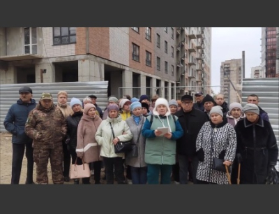 Жители ДНР при равнодушии местных властей массово становятся бомжами. Мариупольцы просят помощи Путина