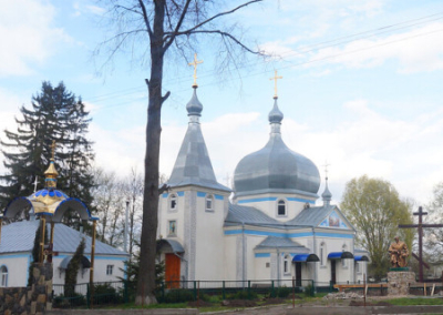 Поп ПЦУ рекомендовал православным «закрыть пасть». В Хмельницкой области захвачен очередной храм УПЦ