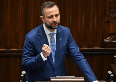 Министр обороны Польши: Украина не вступит в Евросоюз, если не будет решён вопрос Волынской резни