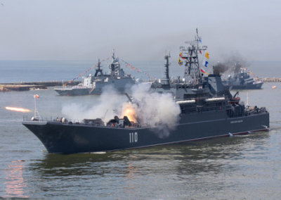 Украина подбила большой десантный корабль «Оленегорский горняк» под Новороссийском