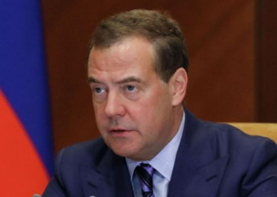 Медведев анонсировал ликвидацию киевской нацистской группировки