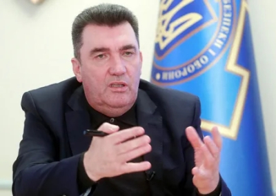 Данилов призвал киевлян остаться защищать город