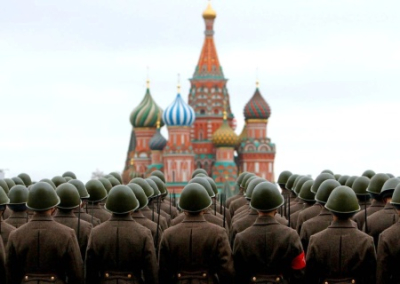 Русофобия как товар. Зачем западным элитам нужна «русская угроза»?