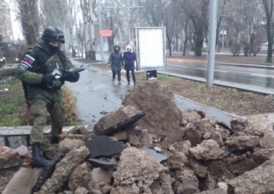 Три человека получили ранения ночью в Донецке — нацисты в очередной раз ударили по городу из «Града»