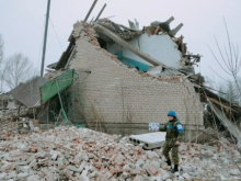 В результате обстрела Стаханова в ЛНР разрушено несколько зданий