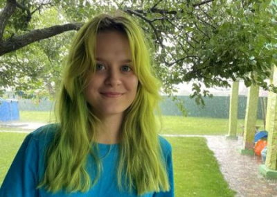 Теперь Лесиевна: 16-летняя киевлянка сменила «отчество» на «матчество»