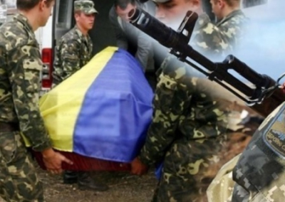 Реалии украинских «перемог»: переполненные морги и гробы для вояк ВСУ по акции