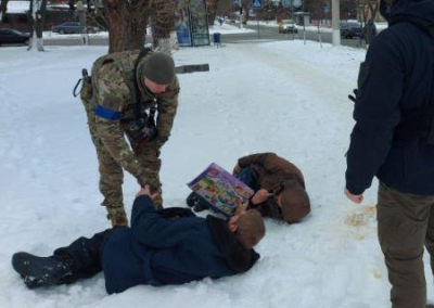 Харьковчан, не желающих вступать в тероборону, записывают в мародёры