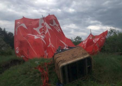 На Украине упал воздушный шар с людьми, а в Италии — оборвалась канатная дорога