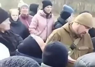 Женщины села в Ивано-Франковской области вычислили и избили «наводчицу военкомата»