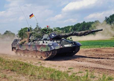 Дания совместно с другими странами передаст Украине дополнительные 45 танков