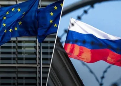 Зеленский потребовал от Евросоюза ускорить введение очередных санкций против России