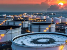 Цены на нефть рухнули на фоне торговой войны Китая и США