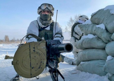Российские войска мощным огневым воздействием подавили инициативы украинских формирований в Крынках