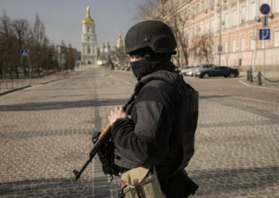 Киевские военные хроники. Из Киеве уезжают депутаты под предлогом «лечения на Западе»