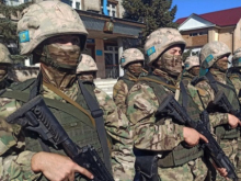 Казахстан размещает силы теробороны по своим границам. Что стоит за этим решением? Мнение Максима Медоварова