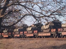 Херсонщина продолжает наводняться военной техникой: в регион прибыл очередной крупный эшелон ВСУ
