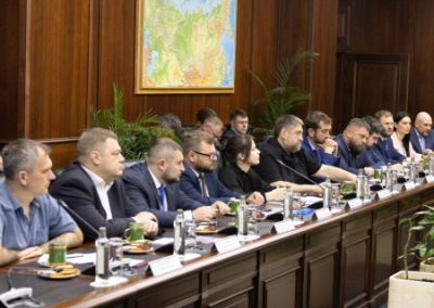 Белоусов провёл встречу с блогерами и военкорами. Стоит ли ждать изменений в СВО?
