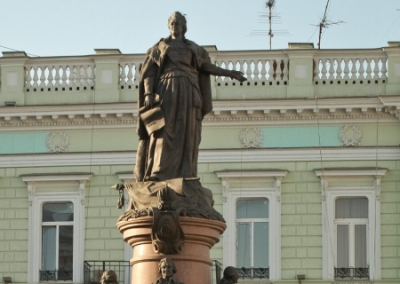 Убивая Одессу. За что оккупанты мстят русскому городу?