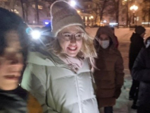 Соратники Навального раскритиковали Собчак за участие в акции с фонариками