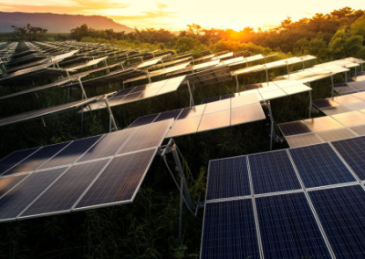 Солнечная генерация обходит по инвестициям ископаемое топливо